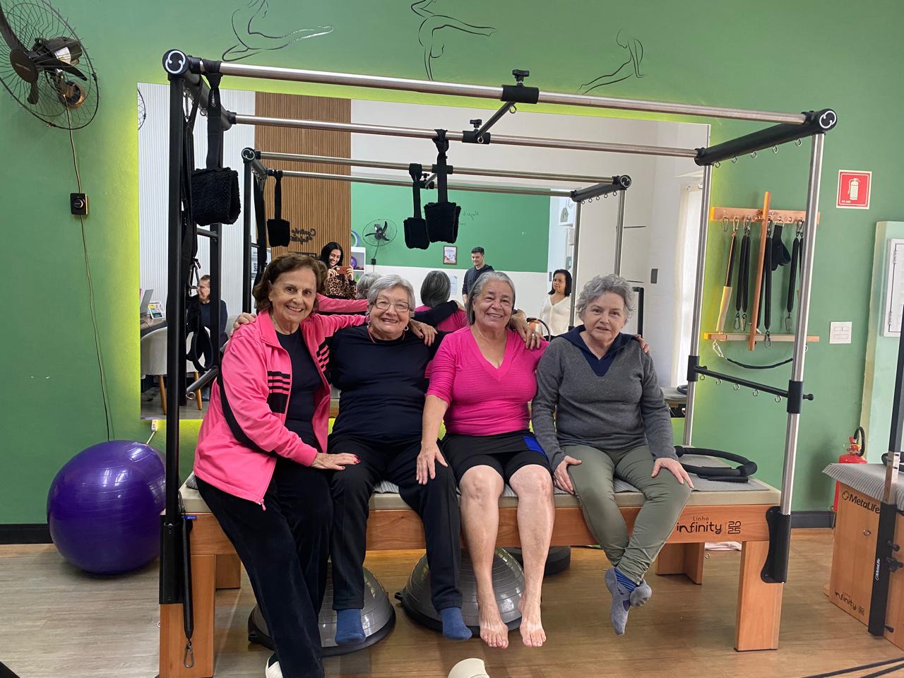 Clientes na MG Fitness & Fisio — turma de Pilates